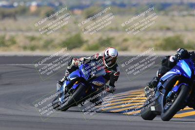 media/Nov-06-2022-SoCal Trackdays (Sun) [[208d2ccc26]]/Turn 11 (10am)/